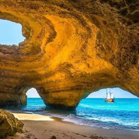 Alfarrobeira By * Lagoa (Algarve)