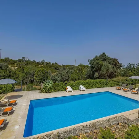 Villa Alfarrobeira By *