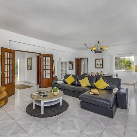 Alfarrobeira By Lagoa (Algarve)