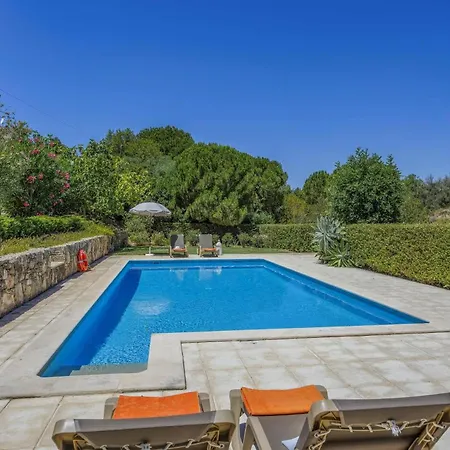 Alfarrobeira By * Lagoa (Algarve)