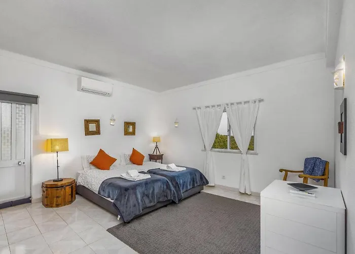 Alfarrobeira By Villa *