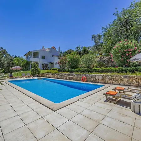 Alfarrobeira By * Lagoa (Algarve)